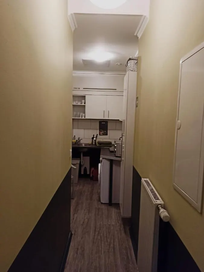 Albert Rooms Берлин Гостевой дом
