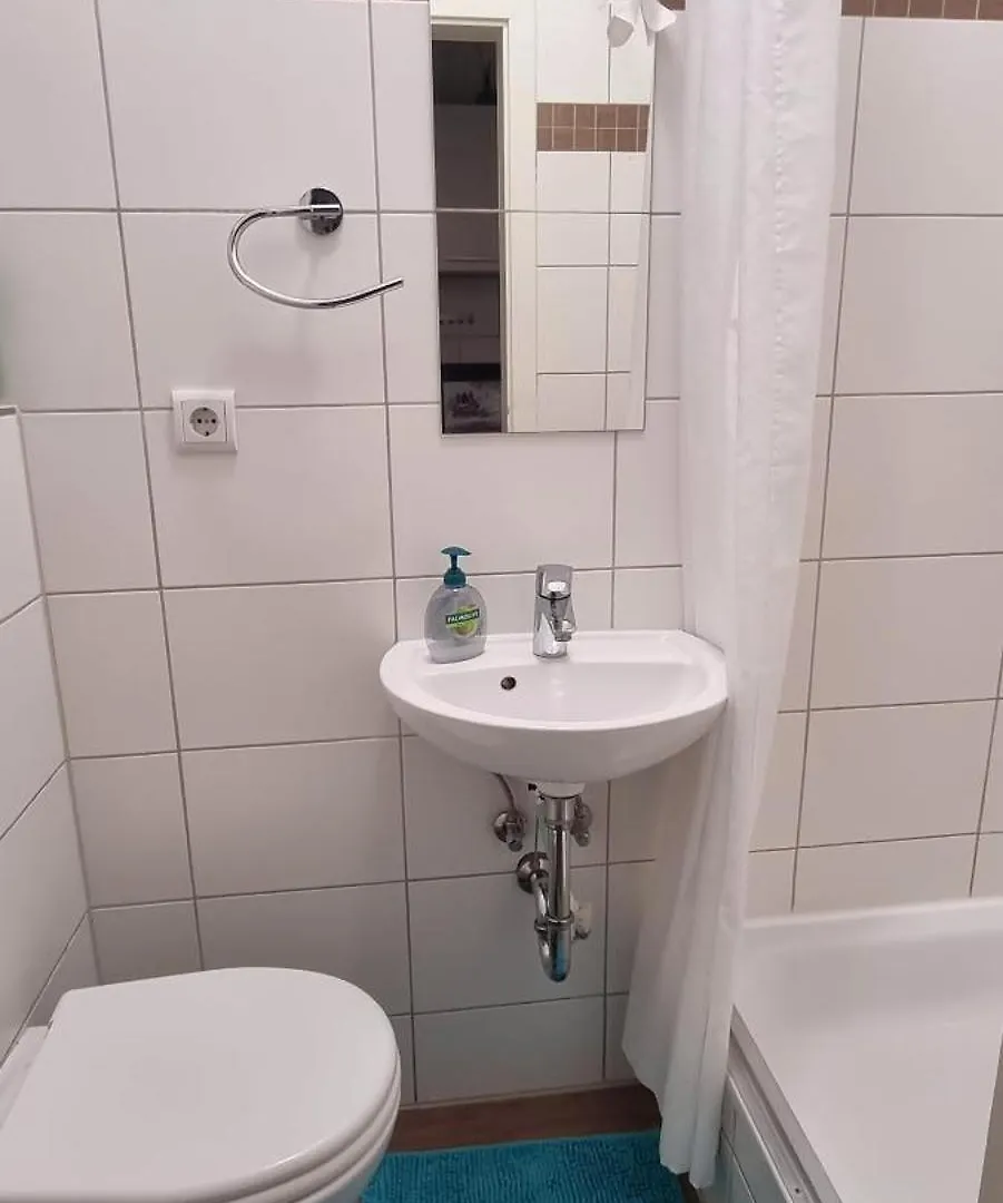 Albert Rooms Берлин Гостевой дом