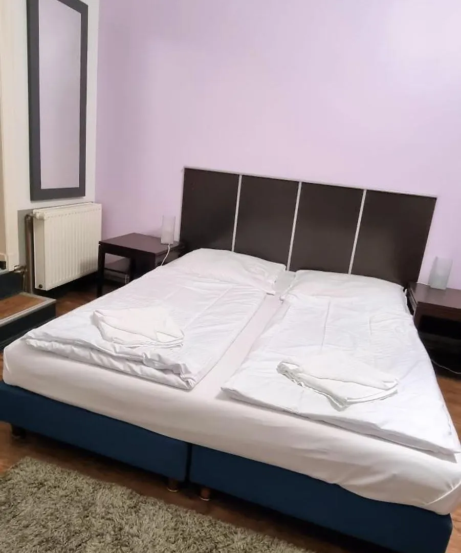 Guest house Albert Rooms Berlin