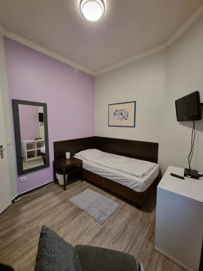 Guest house Albert Rooms Berlin Germany